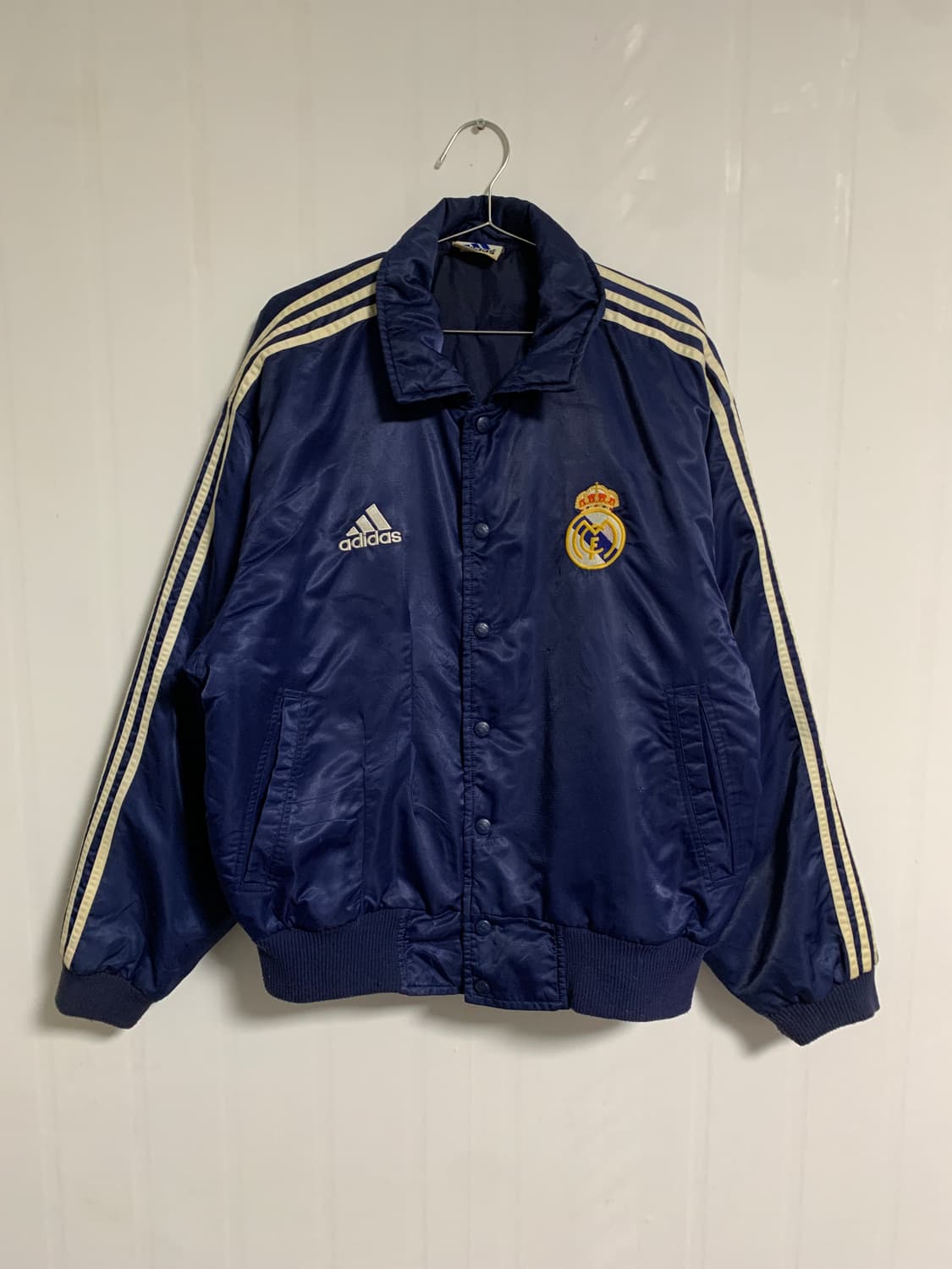 아디다스 레알 마드리드 바시티 자켓 상품이미지1