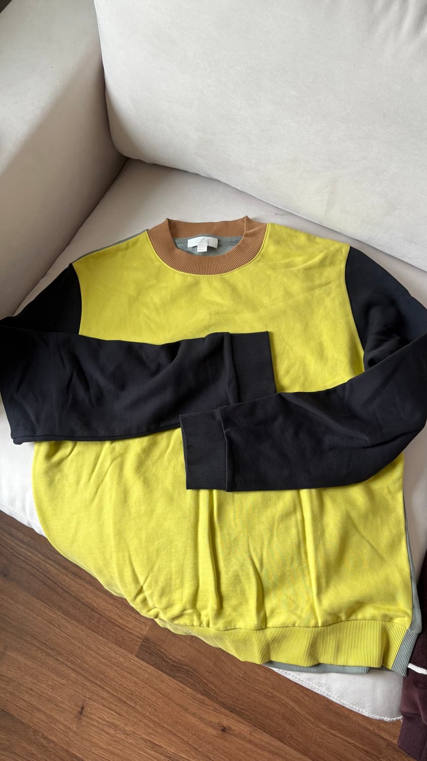 cos 기모 스웻 상품이미지1