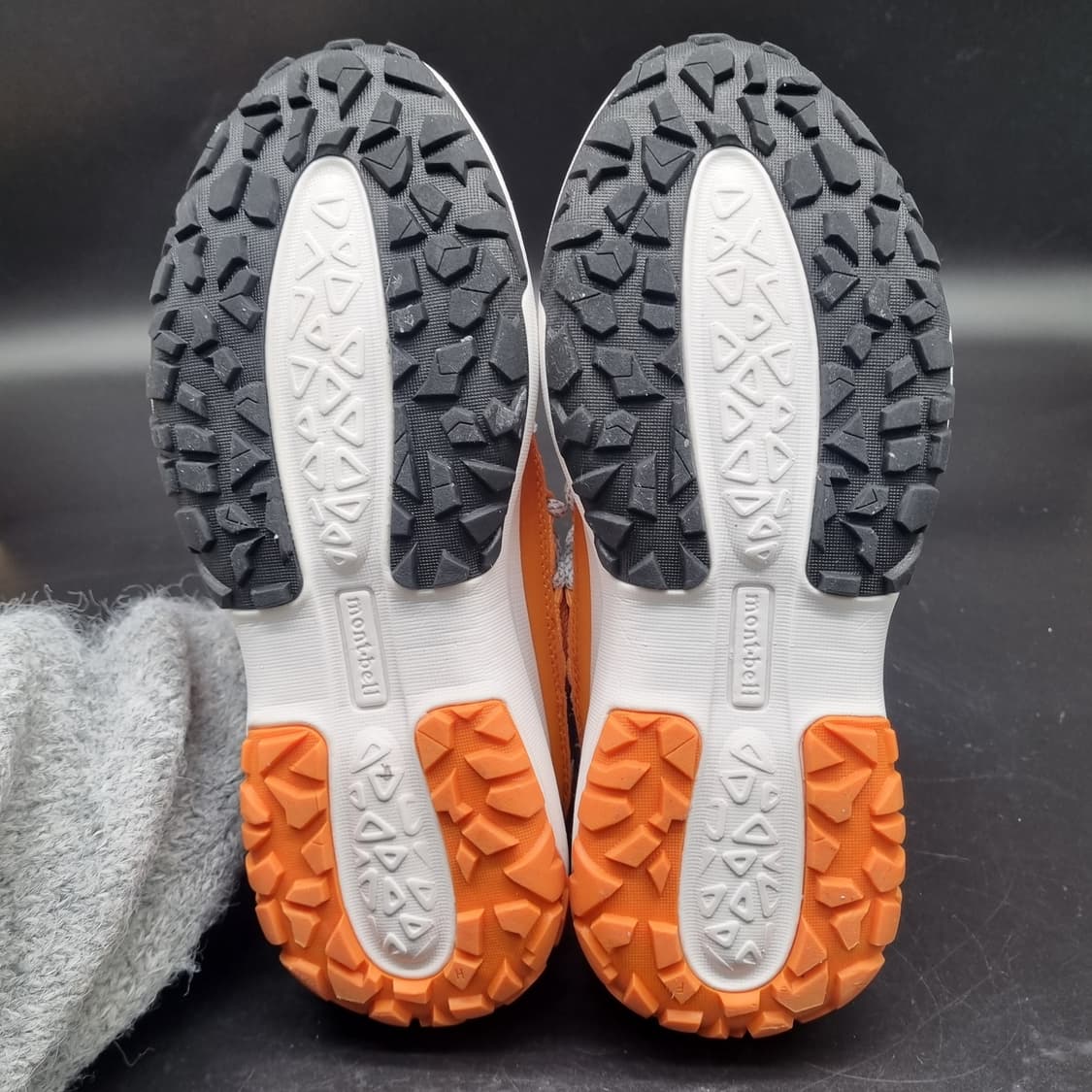 몽벨 오렌지색 여성트레킹화 235 상품이미지3