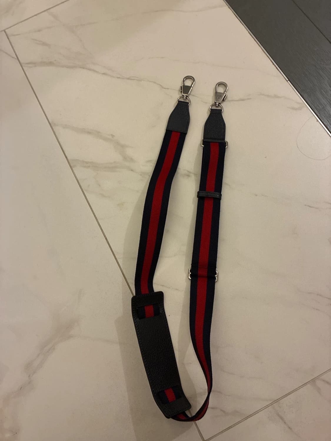 구찌 GG 수프림 토트백 새상품 정품 상품이미지3