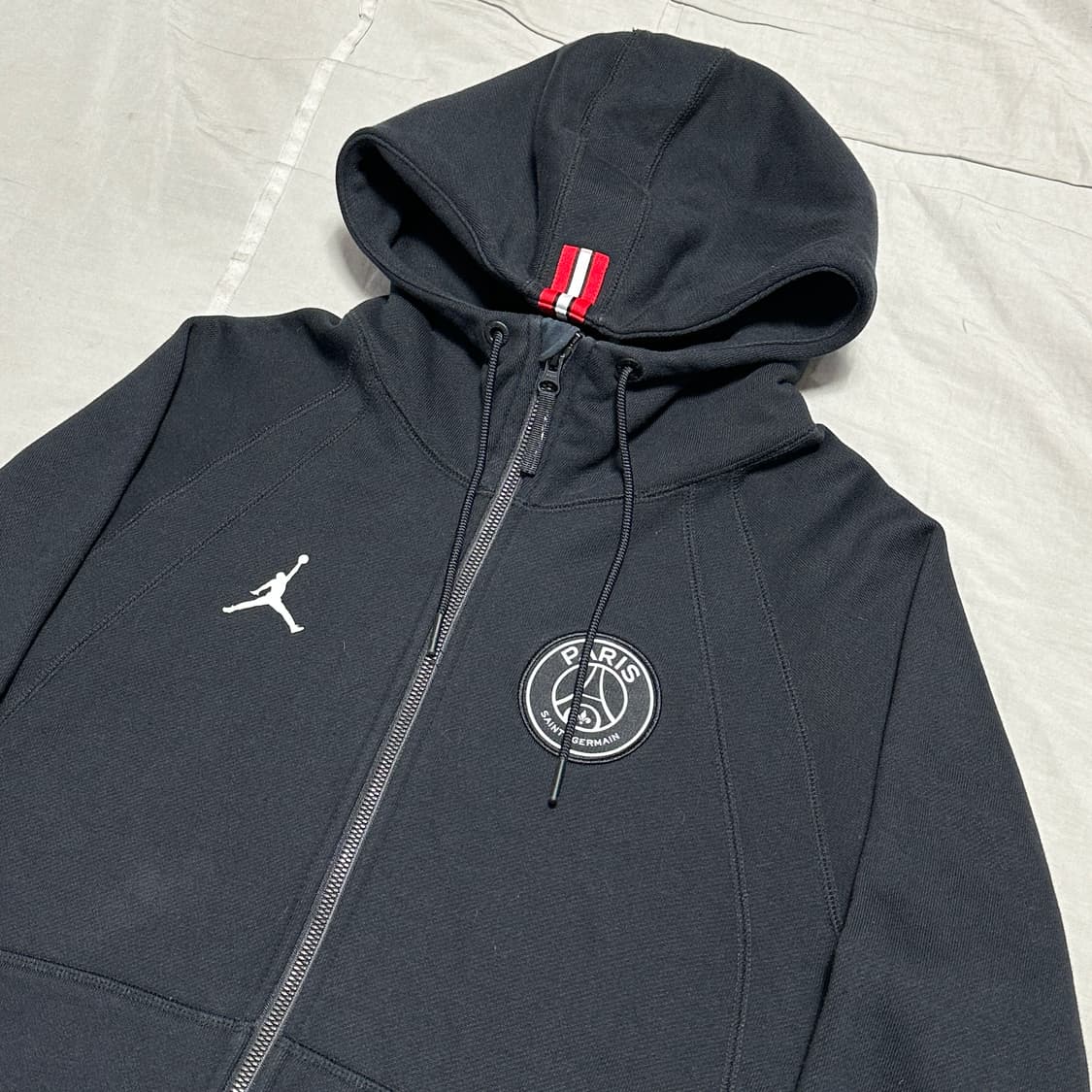 L 조던 x 파리생제르망 콜라보 후드집업 상품이미지1