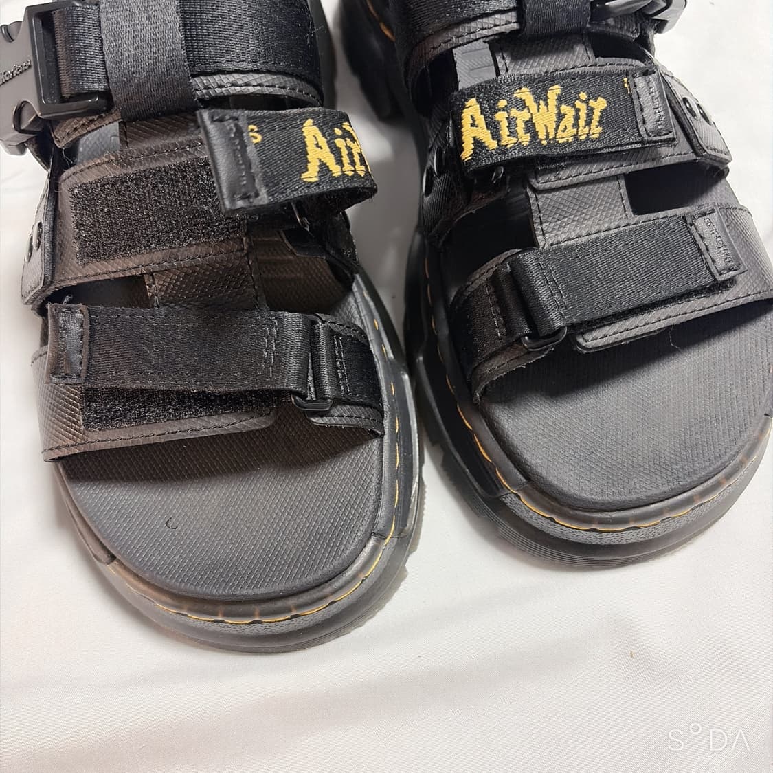 닥터마틴 샌들 피어슨 uk5 상품이미지3