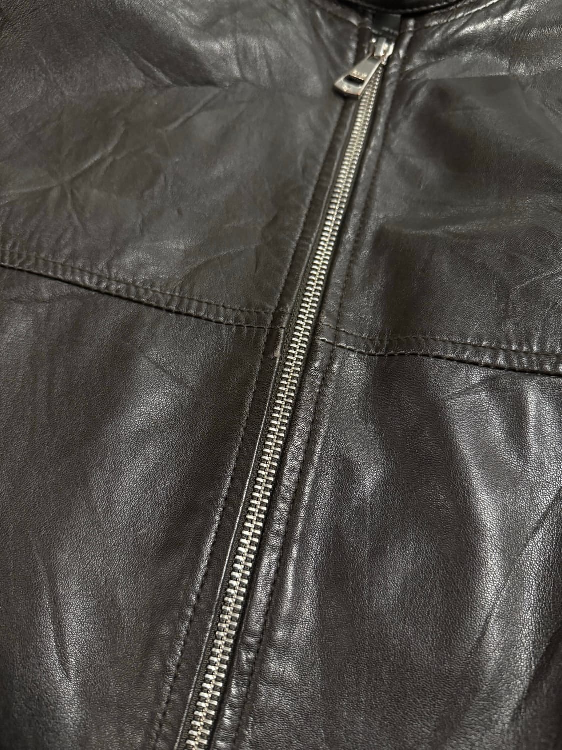 AKM neck button point leather jacket 상품이미지4