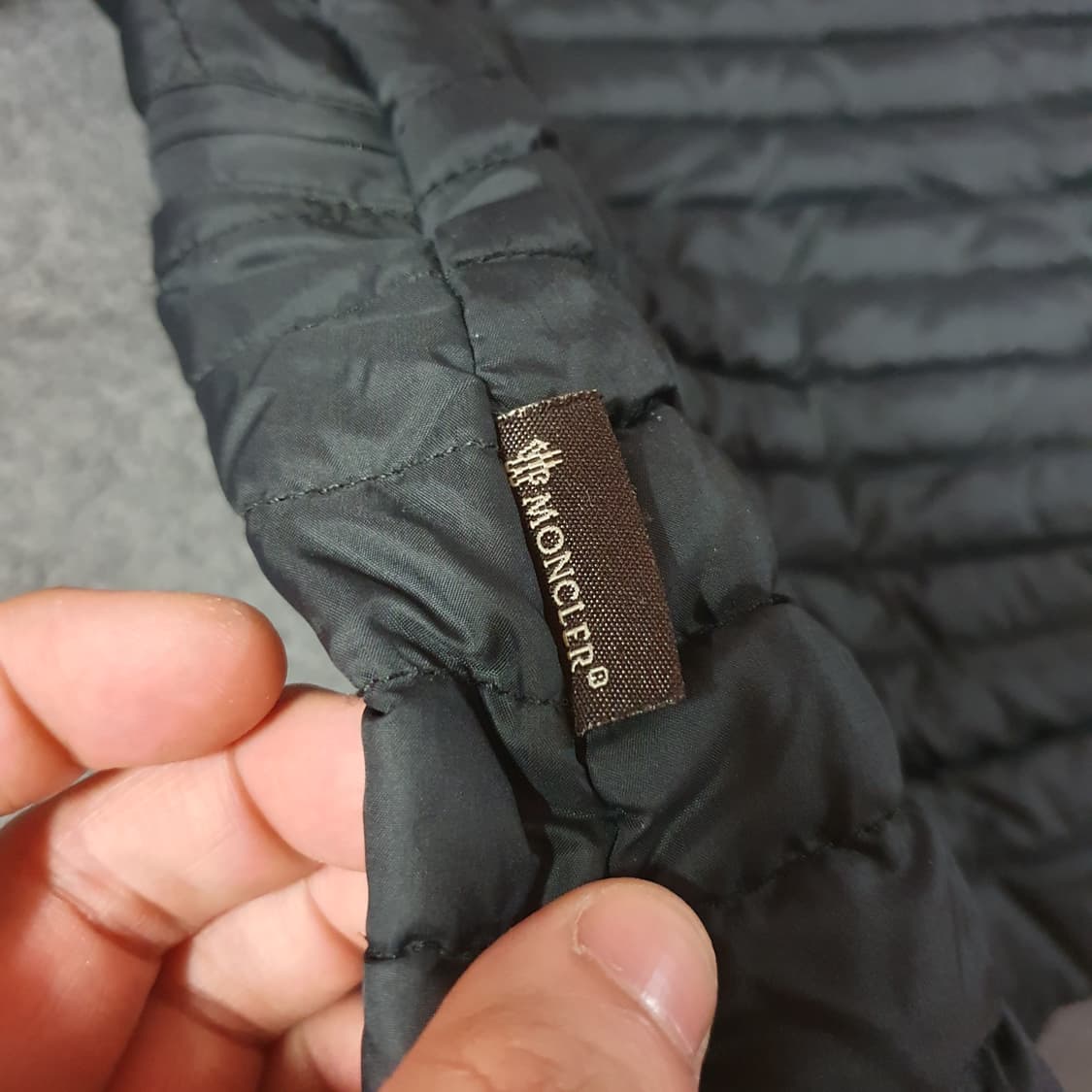 빈티지 몽클레어 여성 경량패딩 자켓 2 (66) 상품이미지5