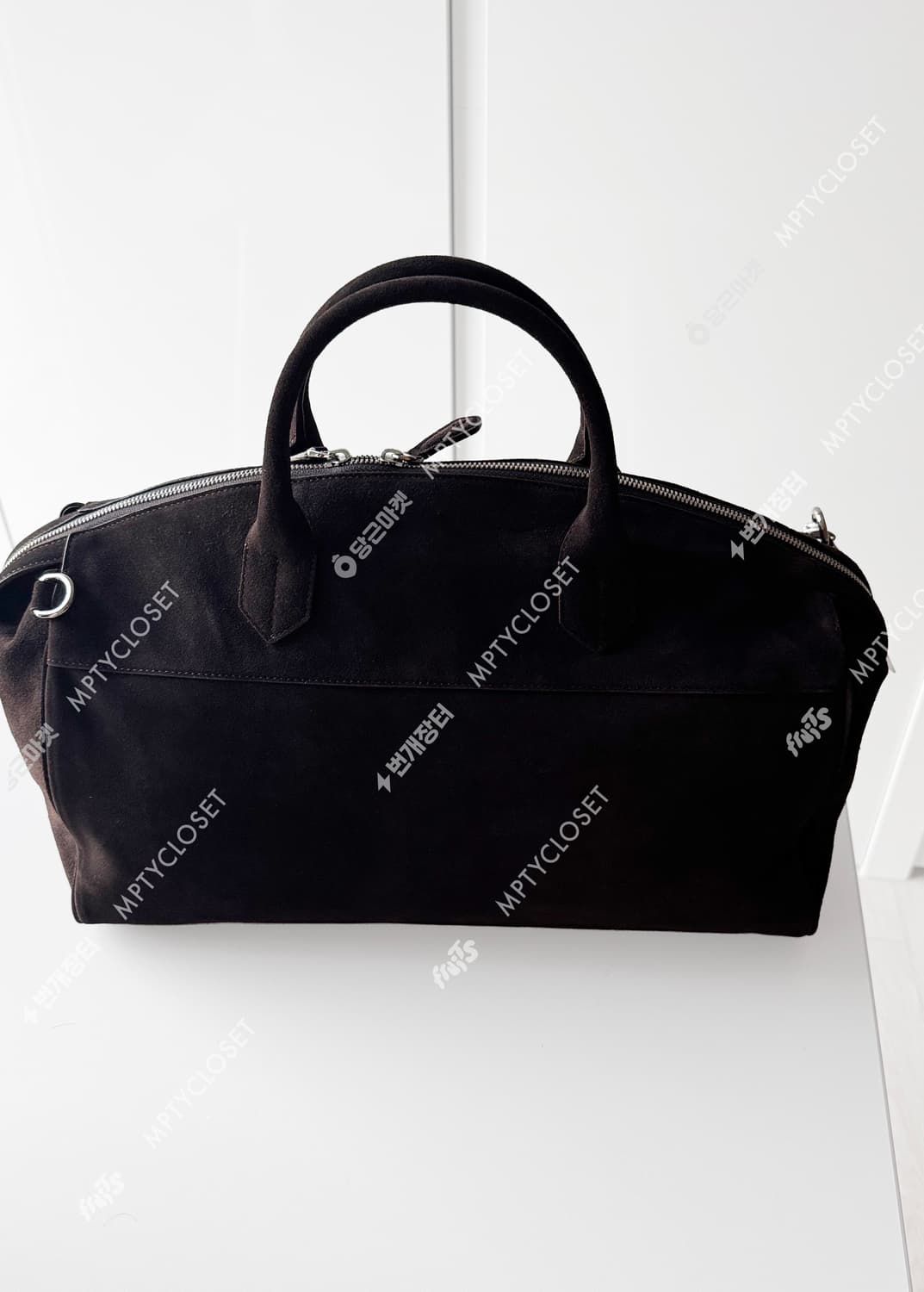 타임옴므 25fw 스웨이드 포켓 더플백 다크브라운 상품이미지4