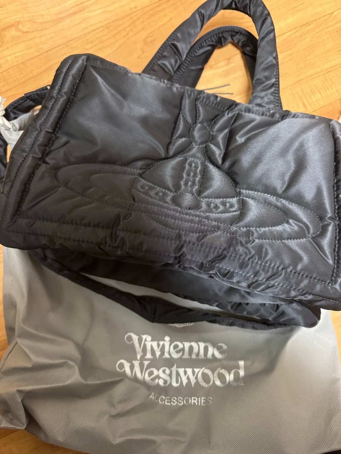 비비안웨스트우드 패딩백s 상품이미지2