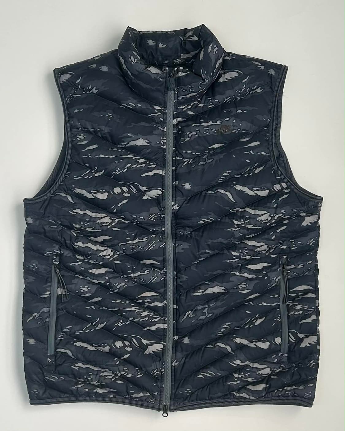 [XXL] 나이키 카모 구스다운 패딩 베스트 상품이미지1