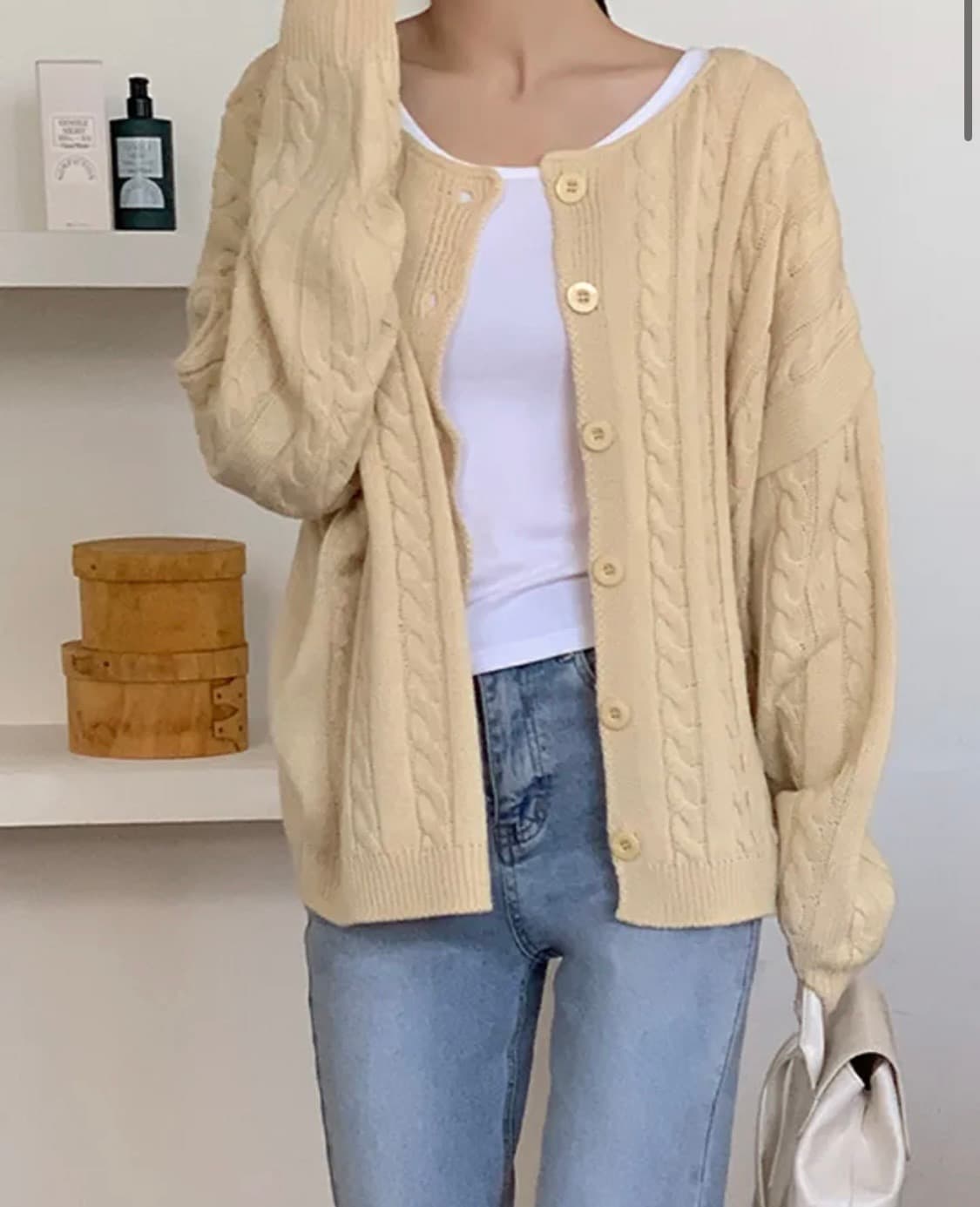 (미개봉, 새상품) 리리앤코 배이쿠디 꽈배기 루즈핏 니트 가디건 상품이미지2