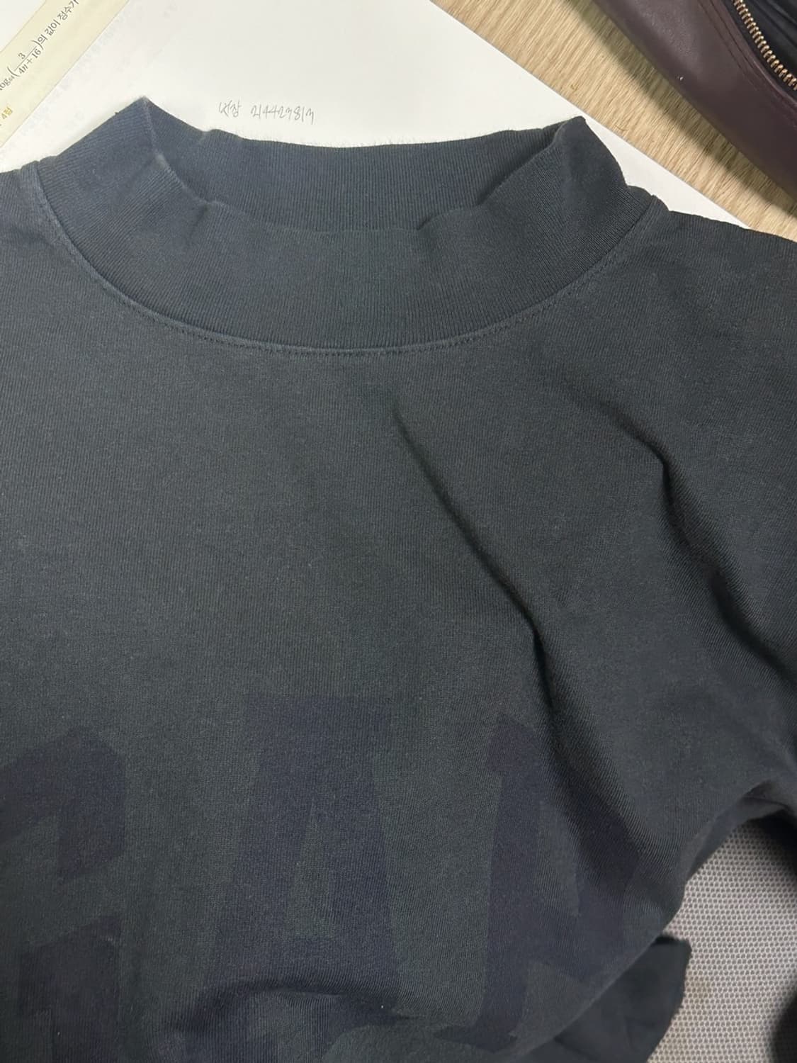 이지갭 도브 롱슬리브 발렌시아가 티셔츠 블랙 yeezy gap 상품이미지4