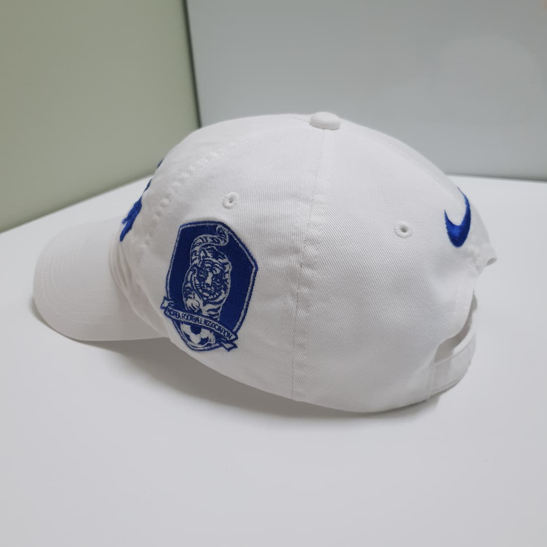 OS) 나이키 코리아 축구협회 국대 빅로고 자수 볼캡 화이트 블루 상품이미지4