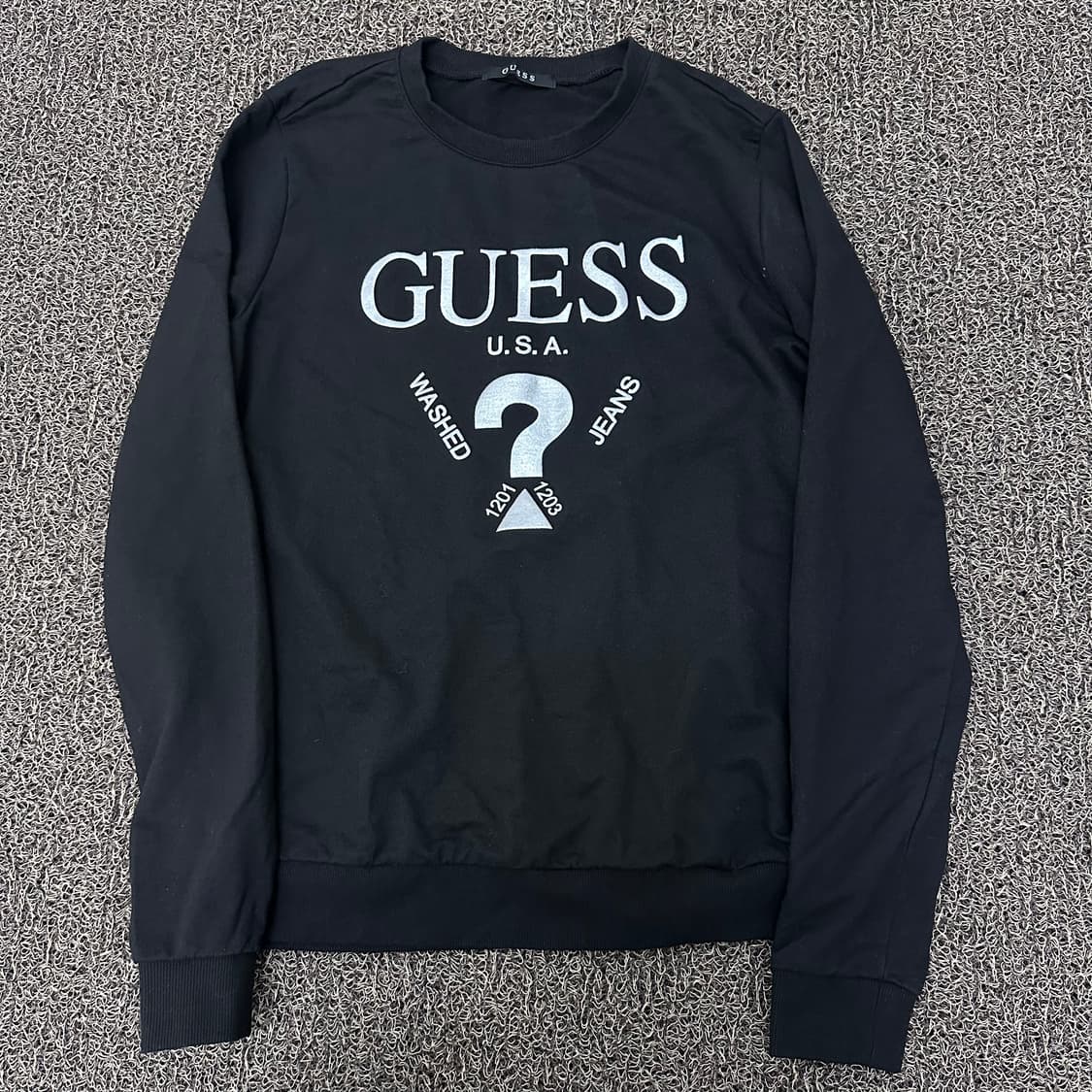 GUESS 게스 여성 긴팔티셔츠 블랙 S 상품이미지1