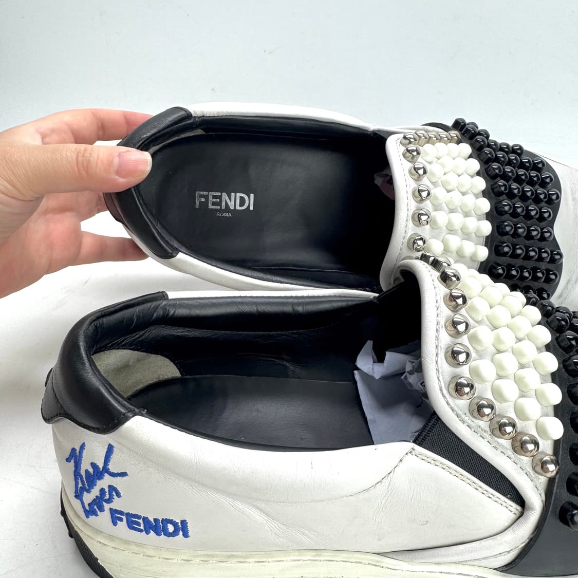 260) FENDI 펜디 칼리토 스터드 슬립온 스니커즈 상품이미지6