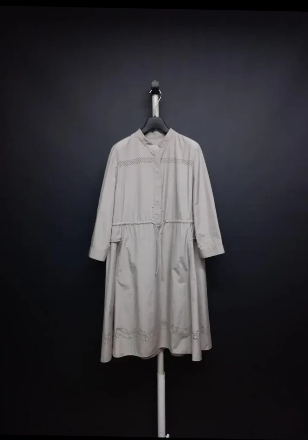 마인 MINE 홀겹 얇은포코노 롱원피스 66 상품이미지1