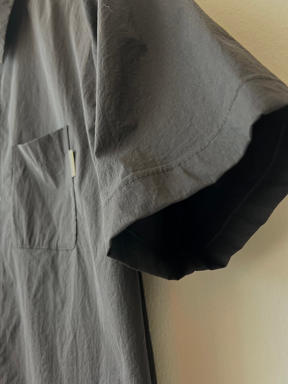 스노우피크 남성 블랙 고프코어 반팔셔츠 

 상품이미지4