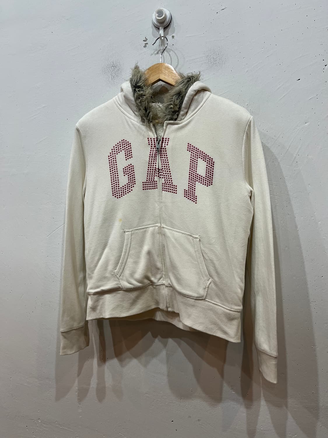 GAP 갭 y2k 퍼 이너플리스 핑크로고 후드집업  상품이미지1