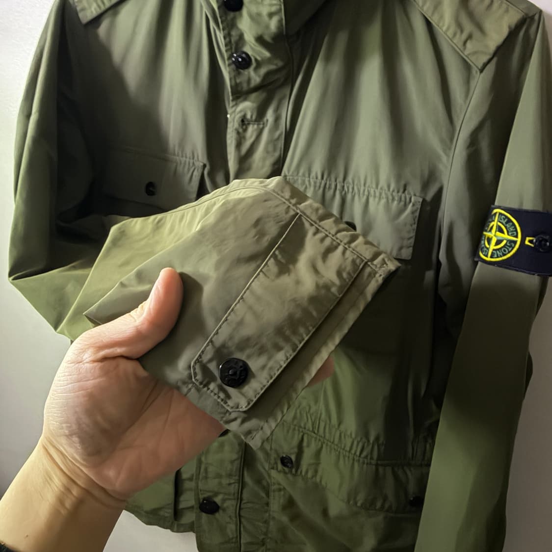 스톤아일랜드 마이크로랩스 야상 카키 95 (95-100) 상품이미지3