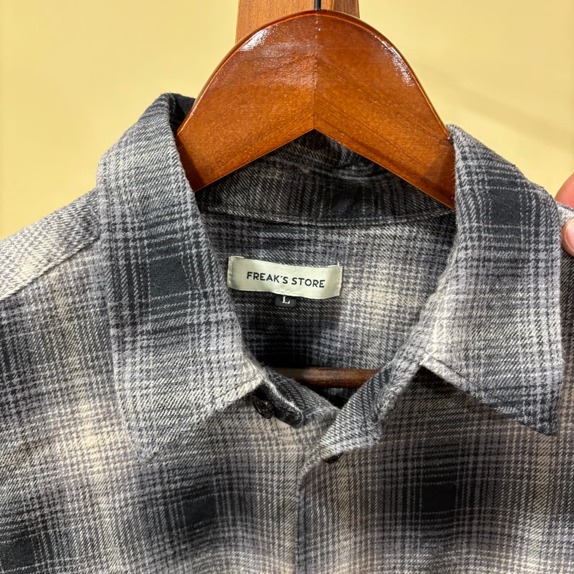 [프릭스스토어] 옴브레 셔츠 [L] 상품이미지3