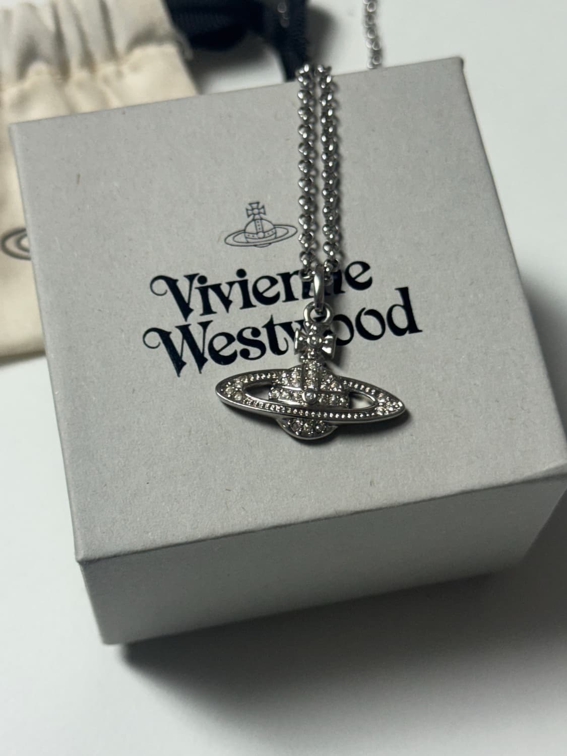 비비안웨스트우드 실버 목걸이 상품이미지1