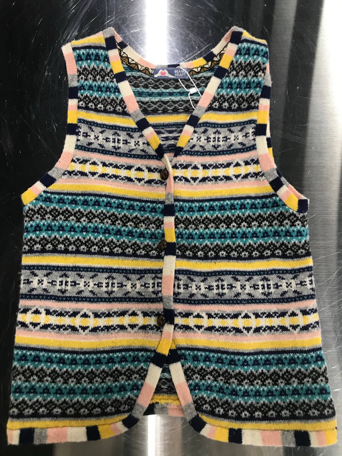 빔즈 하트 니트 조끼 상품이미지1