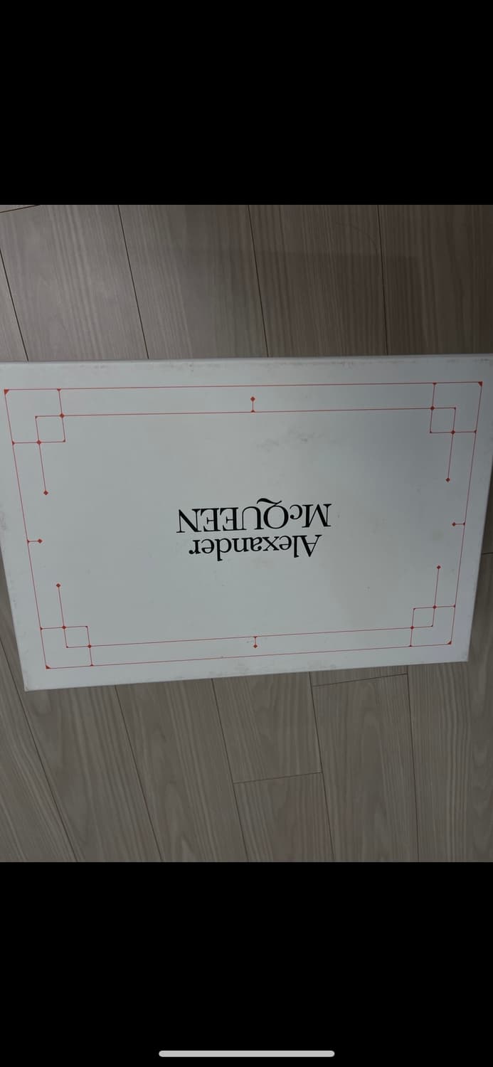 알렉산더 맥퀸 41  상품이미지4