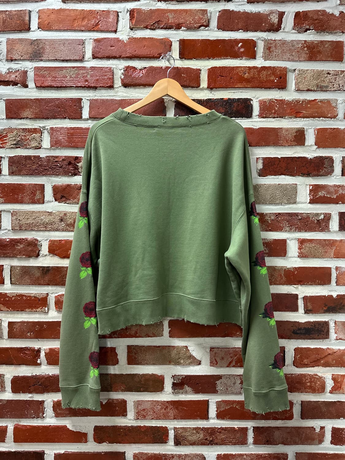 (2)언더커버 미디어이즈갓 맨투맨 카키 상품이미지5