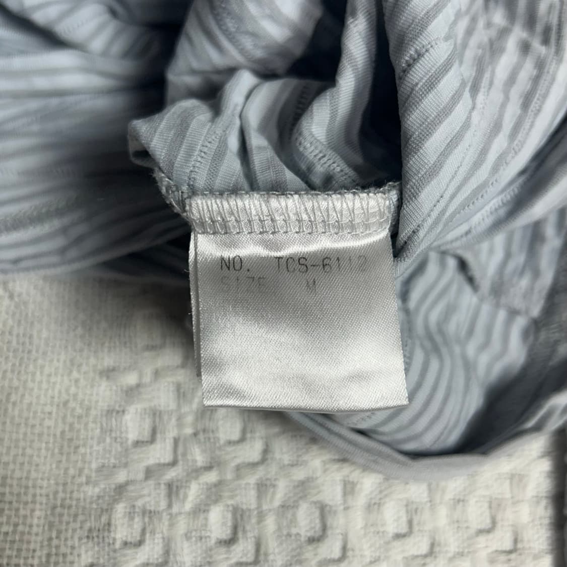 [TORNADO MART] 토네이도마트 셔링 스트라이프 브이넥 롱슬리브 상품이미지5