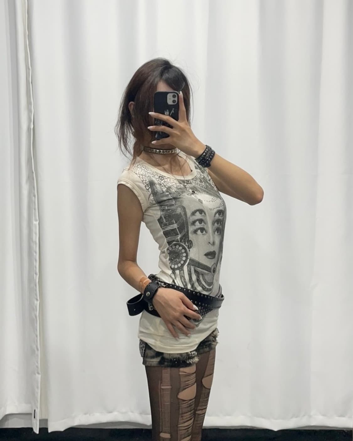 🎸DIESEL 화이트 프린팅 티셔츠🎸 상품이미지4