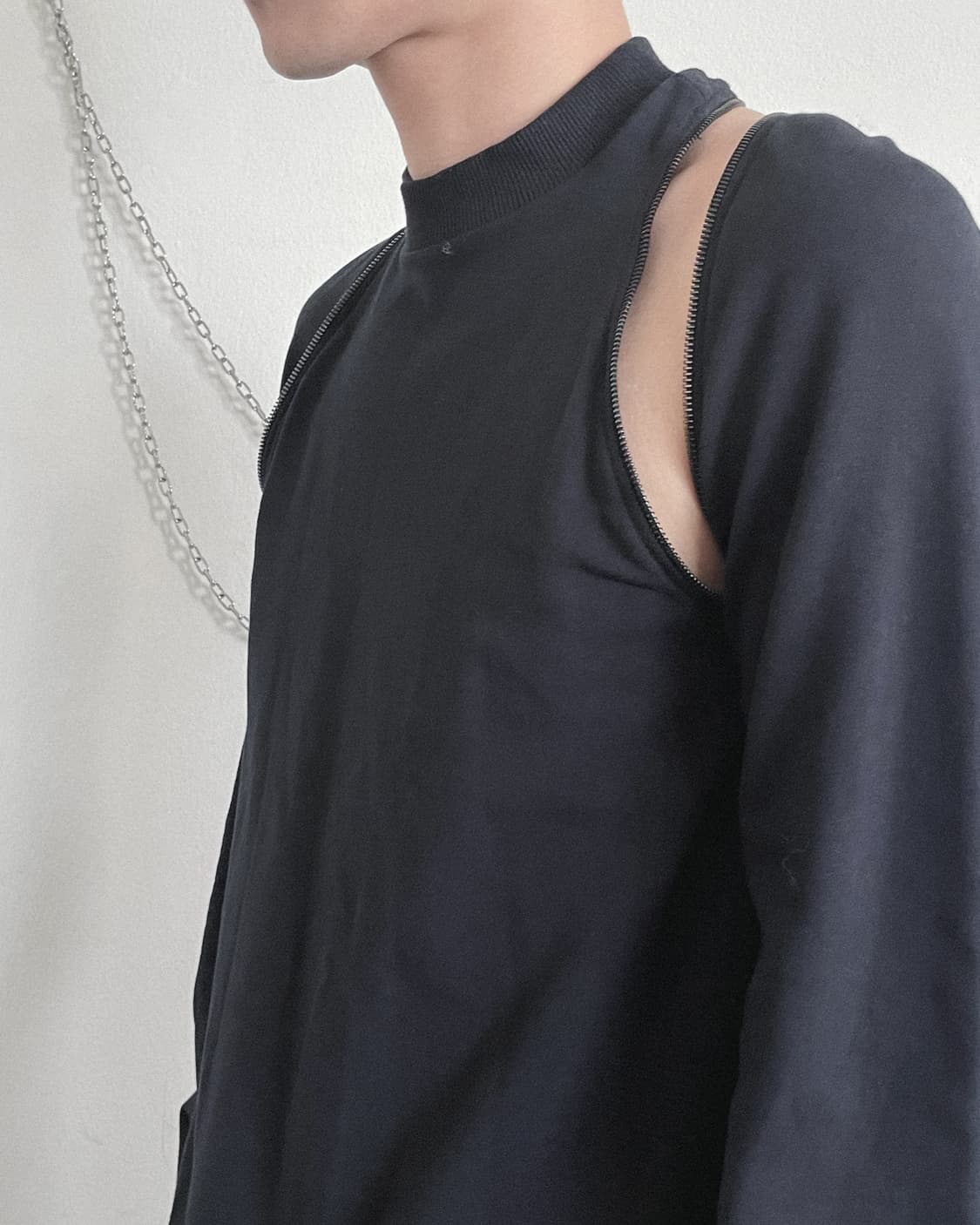 노스트라산티시마 지퍼 하이넥 레이어드 롱슬리브 상품이미지1