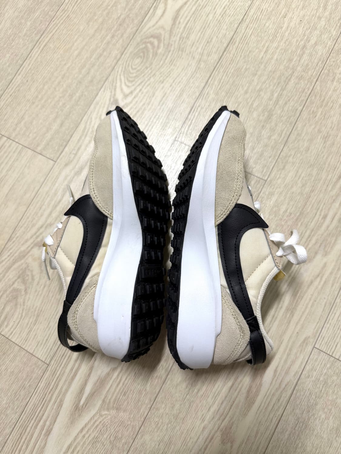 여성 230 추천 / 나이키 와플 데뷰 운동화 상품이미지8