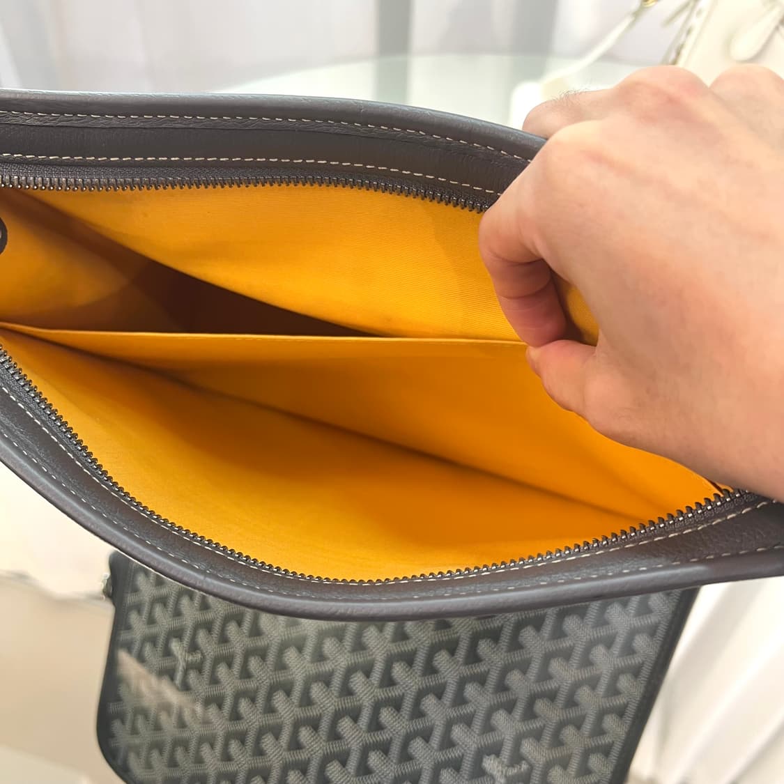 [새상품급/GM사이즈] 고야드 쥬방스 클러치 그레이 상품이미지7