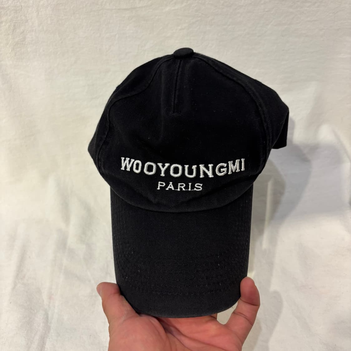 우영미 자수로고 볼캡 모자 상품이미지2
