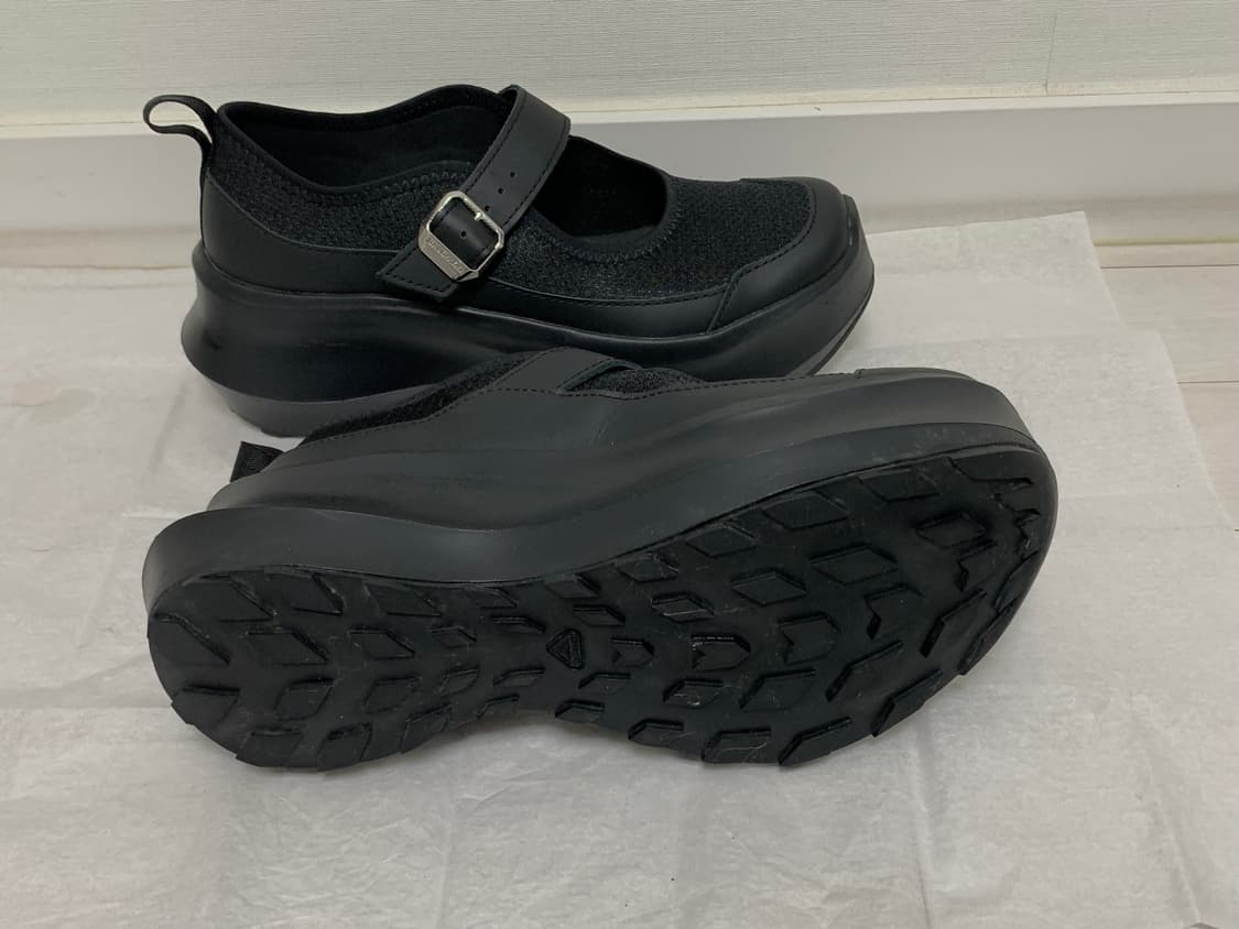 살로몬 x 꼼데가르송 RX 메리 제인 플랫폼 블랙 상품이미지6