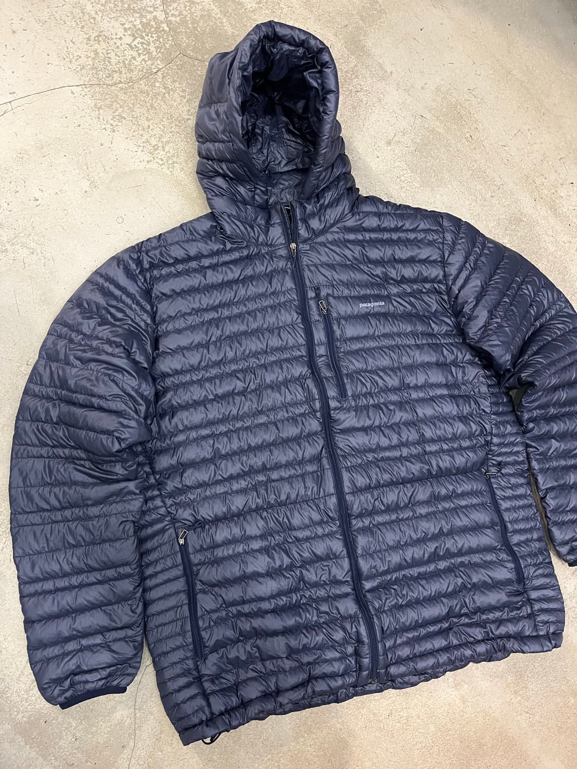 파타고니아 경량패딩 네이비 XXL 상품이미지1