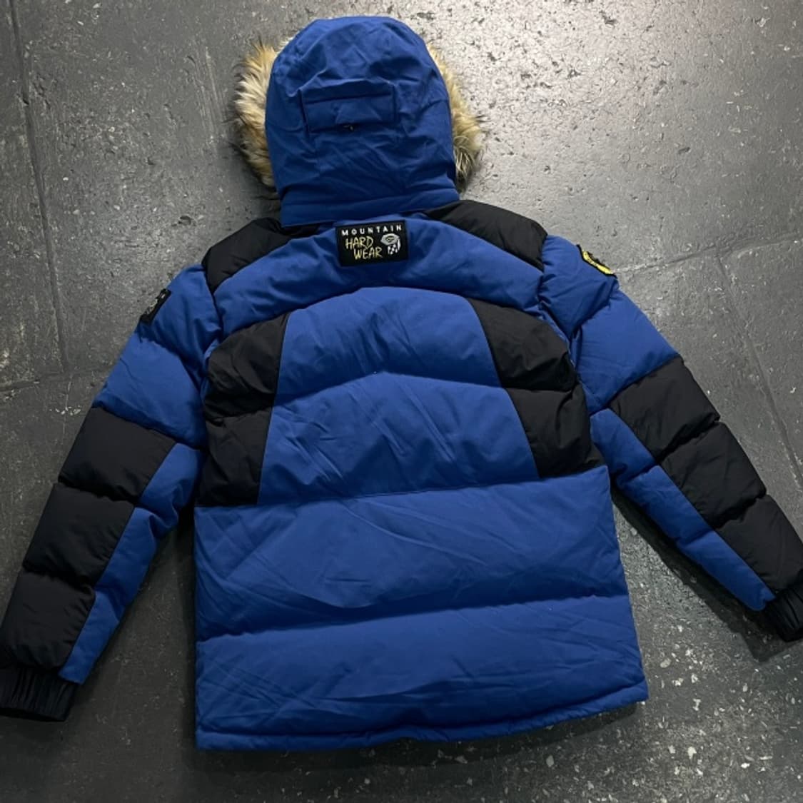 95 마운틴하드웨어 20주년 한정판 패딩 상품이미지7