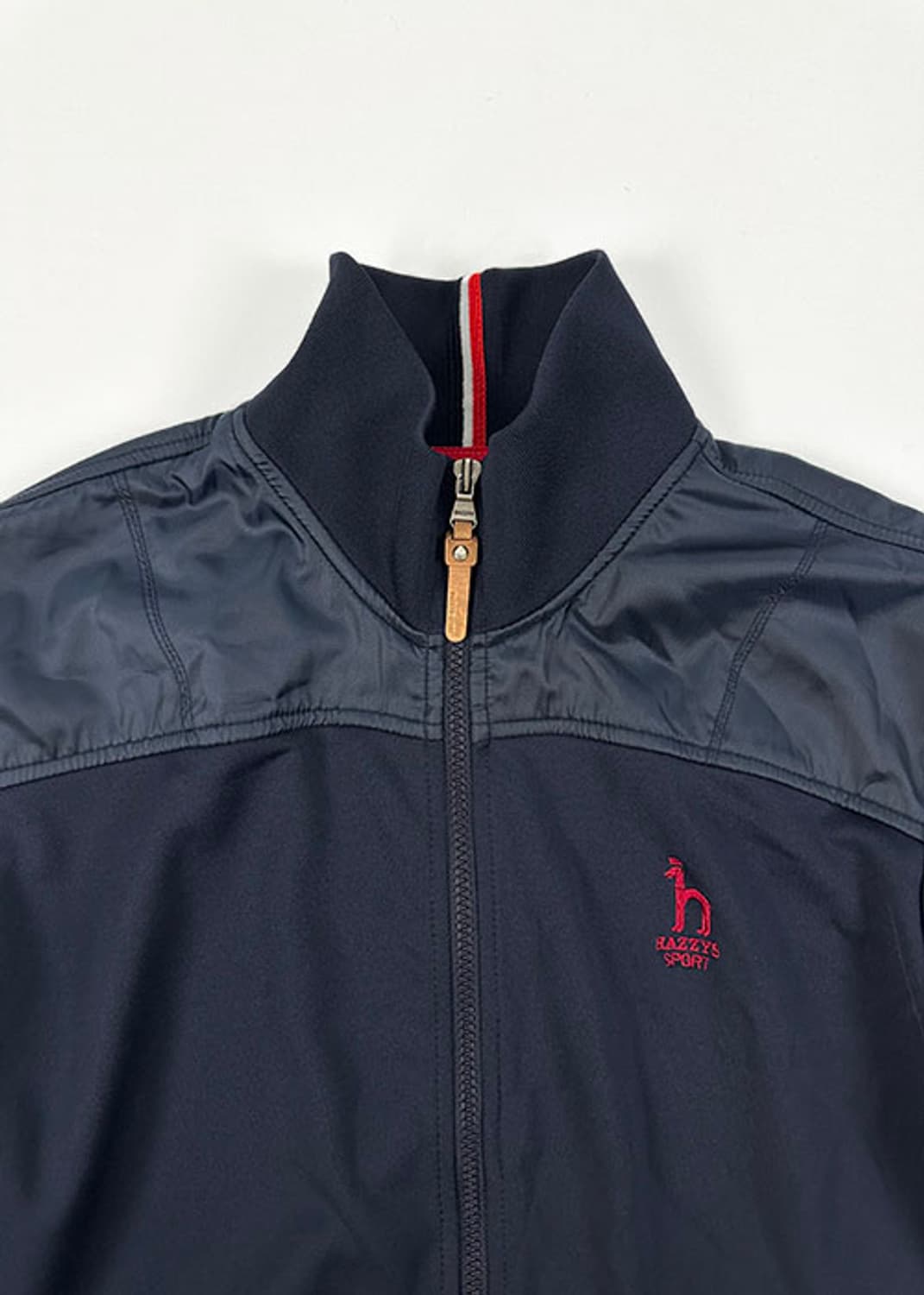 [105] 헤지스 스포츠 트랙탑 상품이미지3