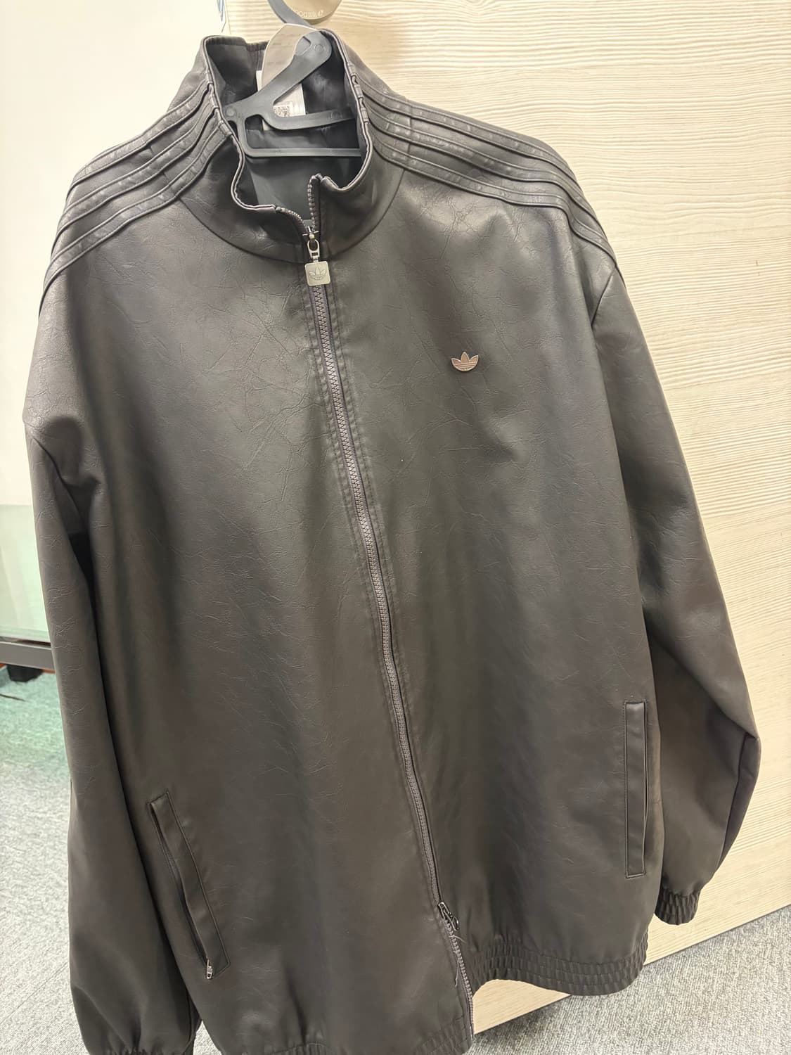 아디다스 가죽자켓 상품이미지3