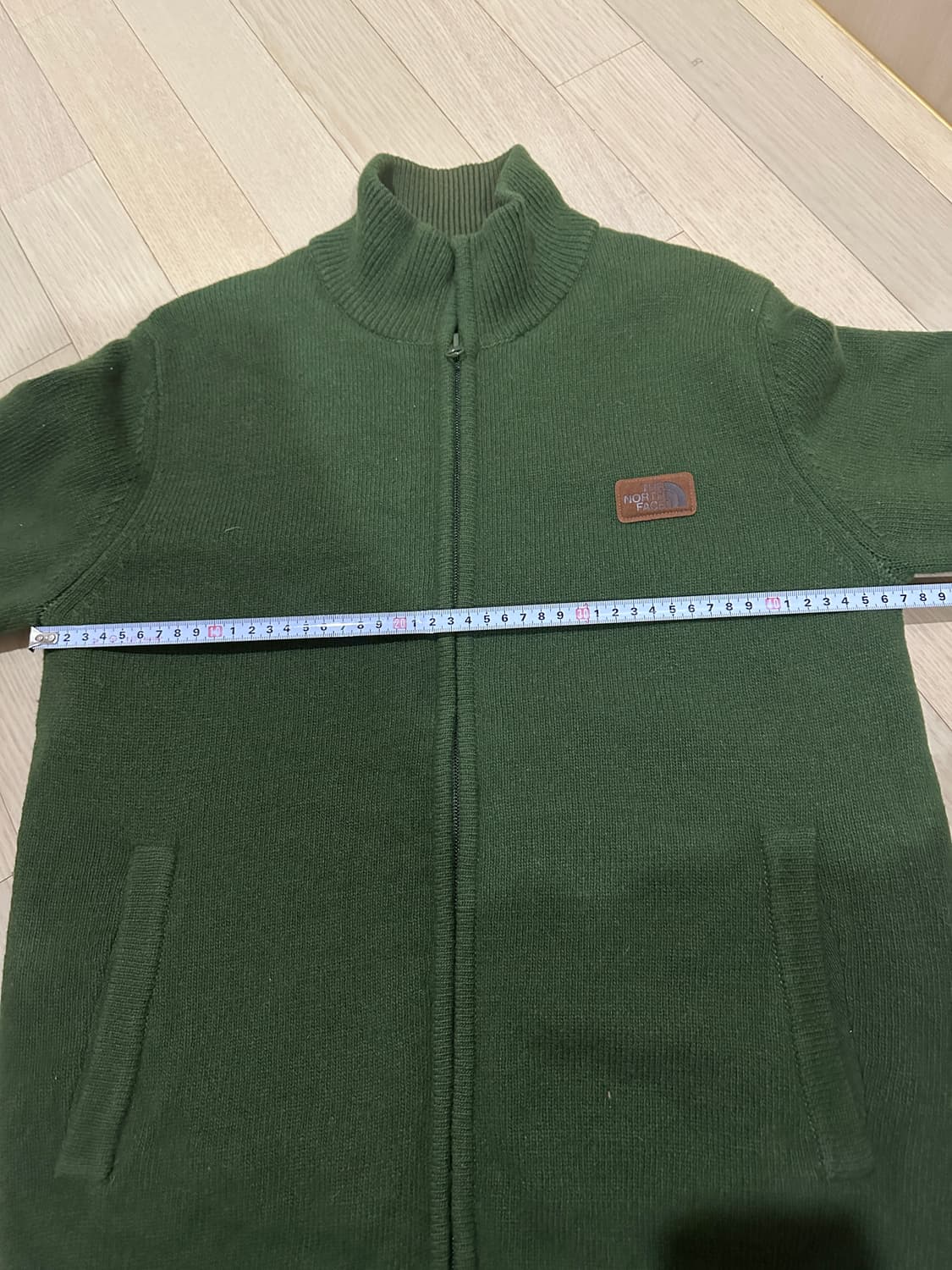 노스페이스 니트집업 카키 90(S) 공용 상품이미지3