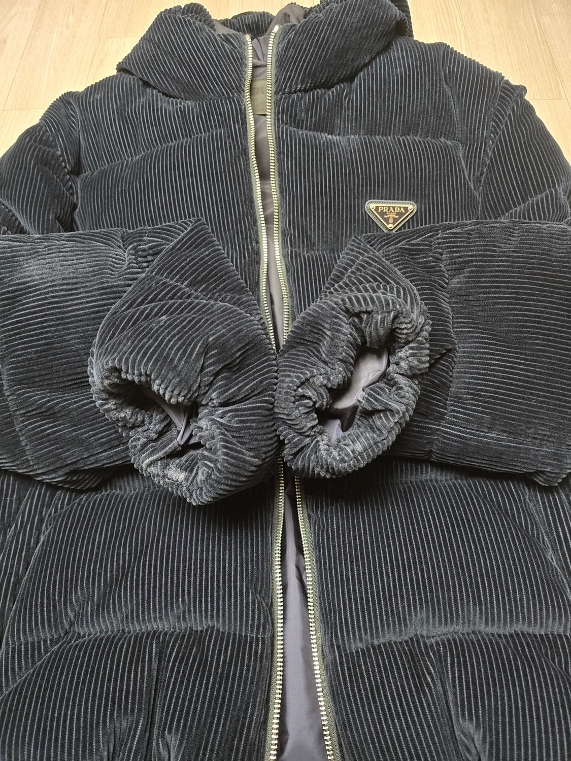 정품 프라다남성 코듀로이점퍼46 상품이미지10