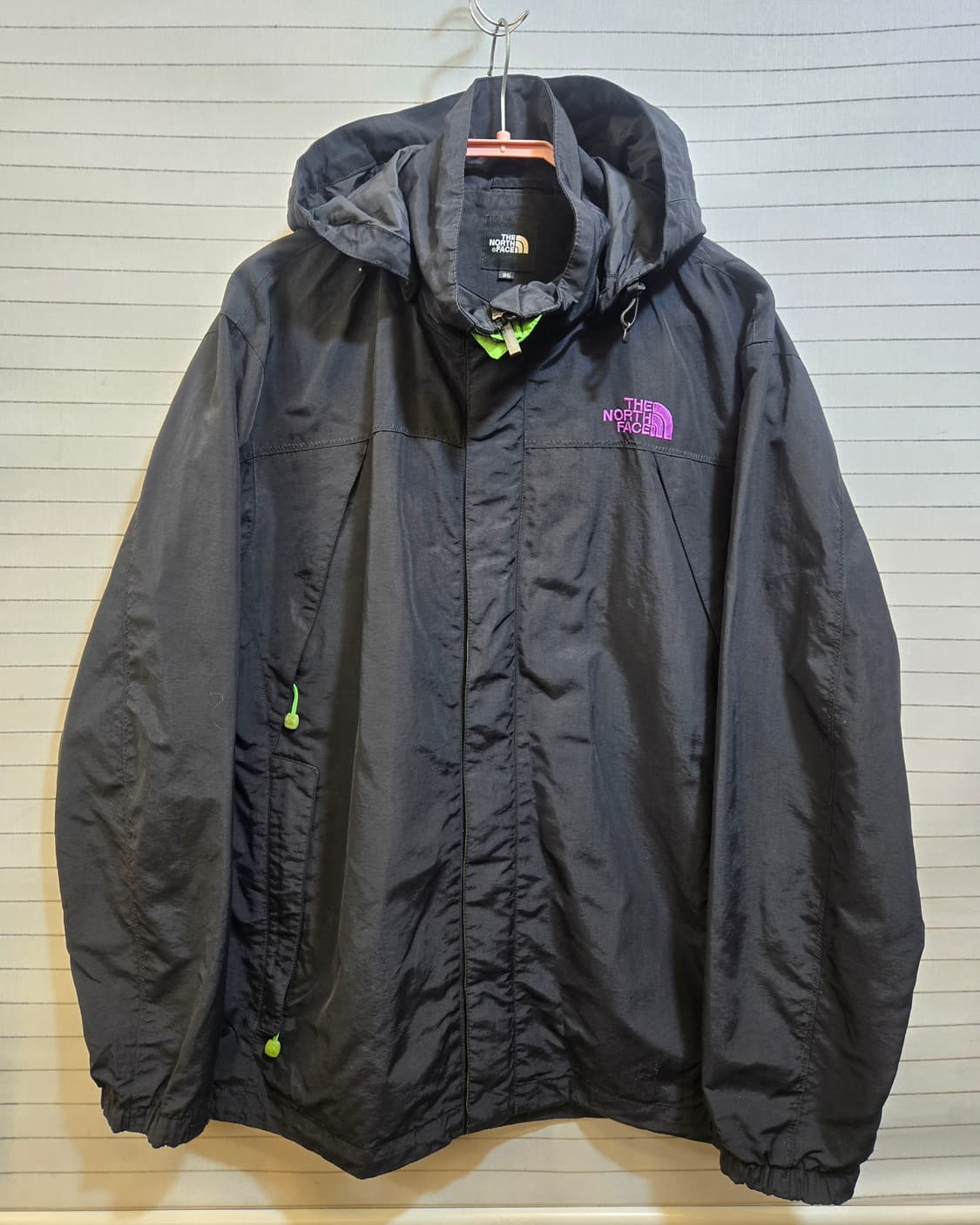노스페이스 블랙 바람막이 후드 자켓 상품이미지1