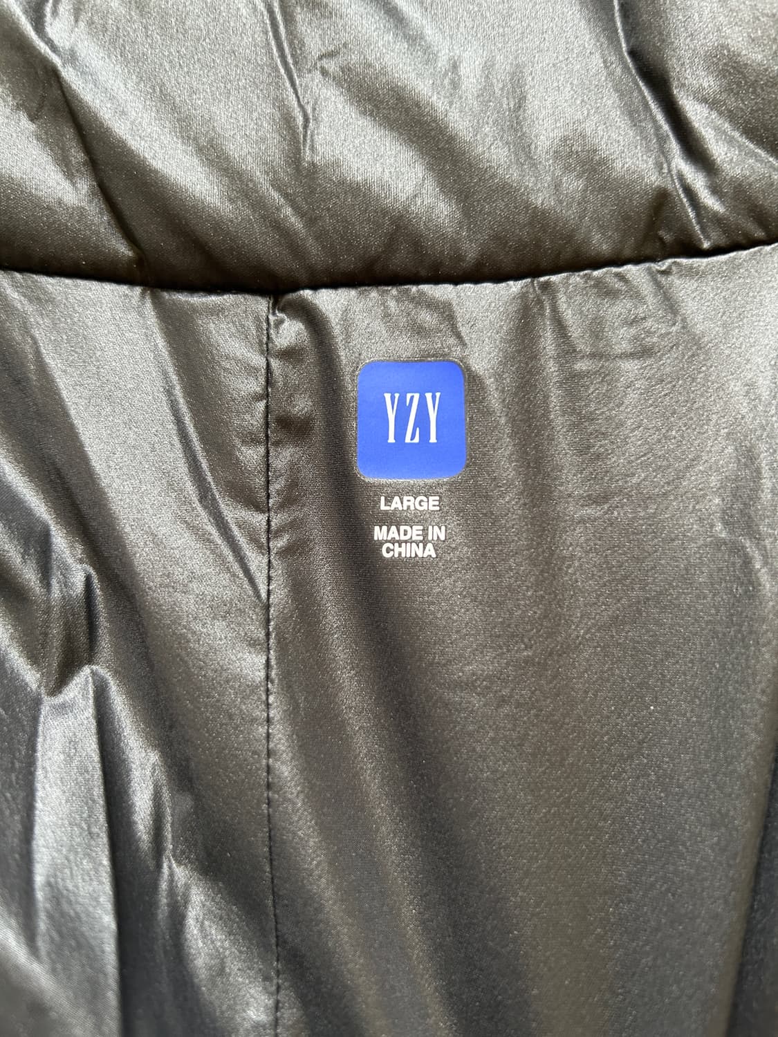 [L] 이지갭 엔지니어드 바이 발렌시아가 라운드 자켓 2 블랙 상품이미지3