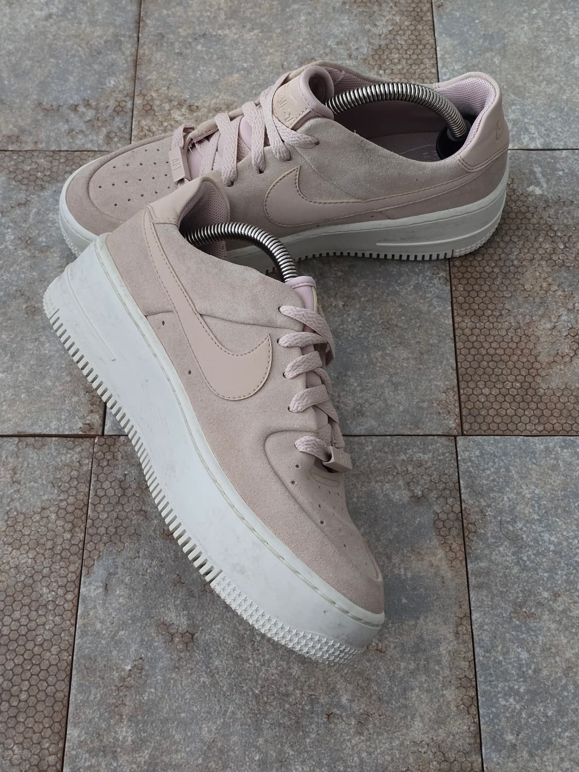 (245)나이키 에어포스 1 세이지 로우 파티클 베이지 상품이미지4