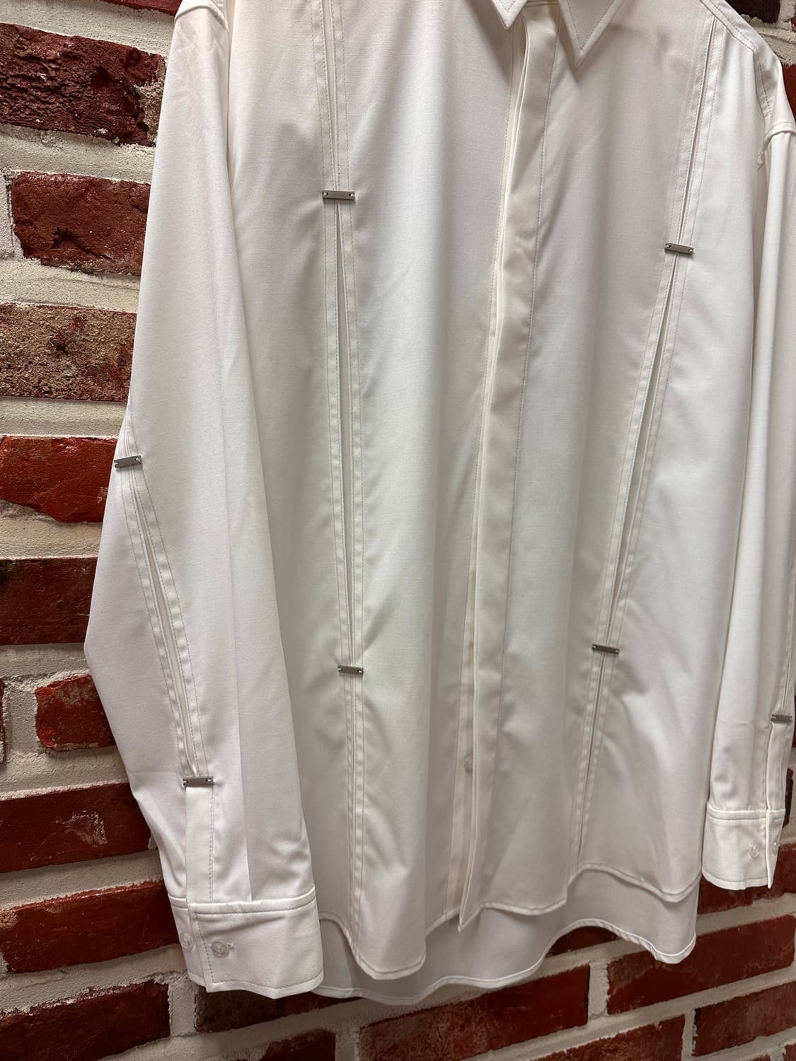 (L)이세 디테일 오버핏 셔츠 화이트 상품이미지3