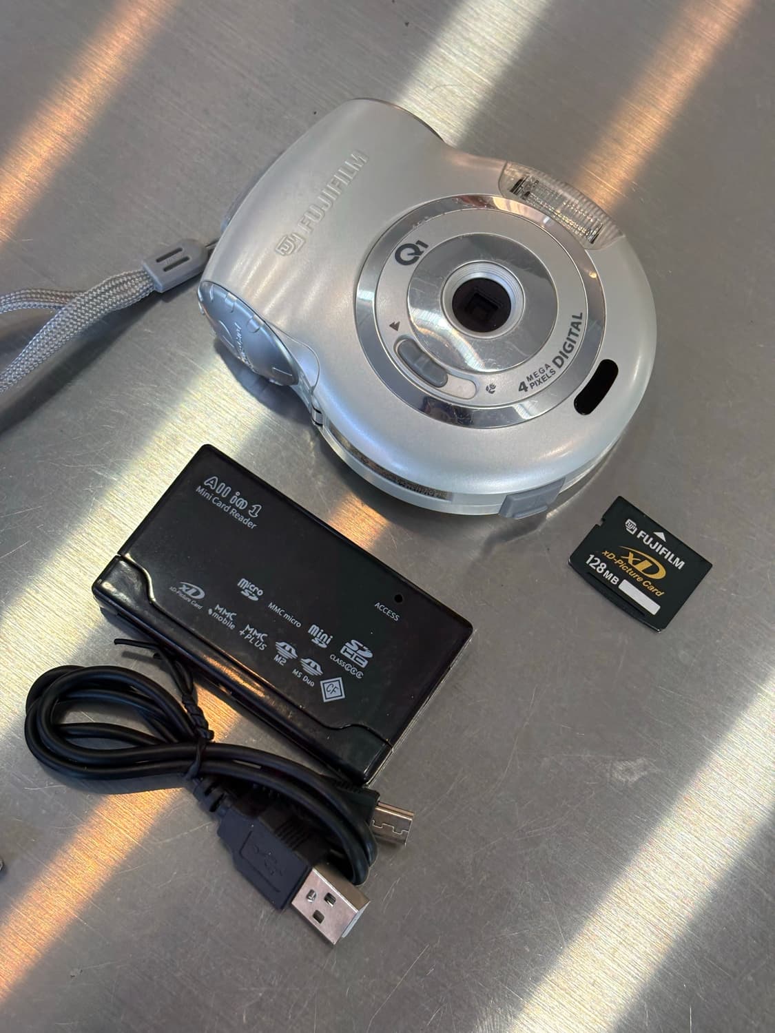 Xd카드128mb/레어)후지필름 Q1 디지털 빈티지디카 상품이미지2