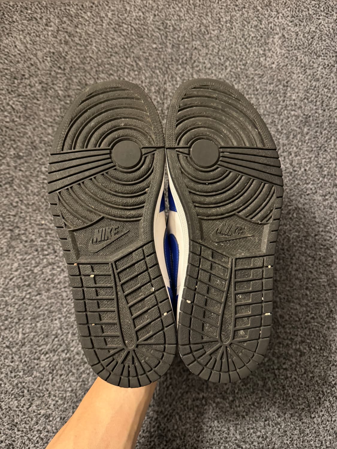 나이키 조던1 로우 하이퍼로얄 265 상품이미지4