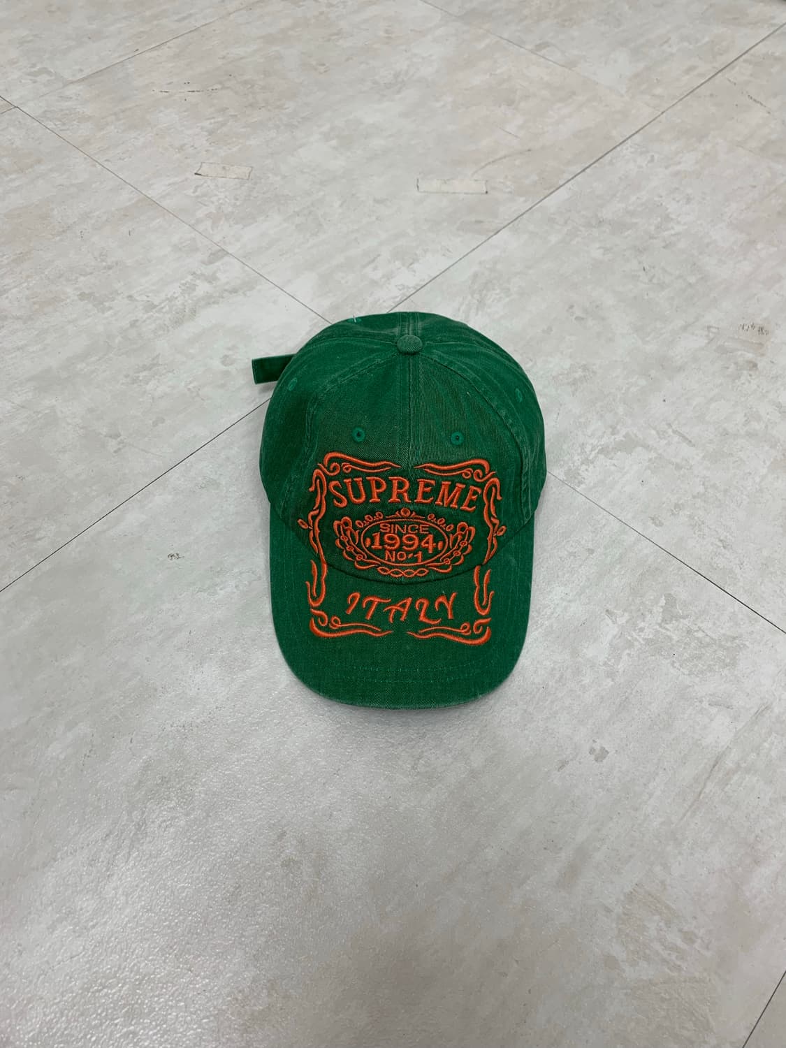 Supreme green cap 상품이미지1