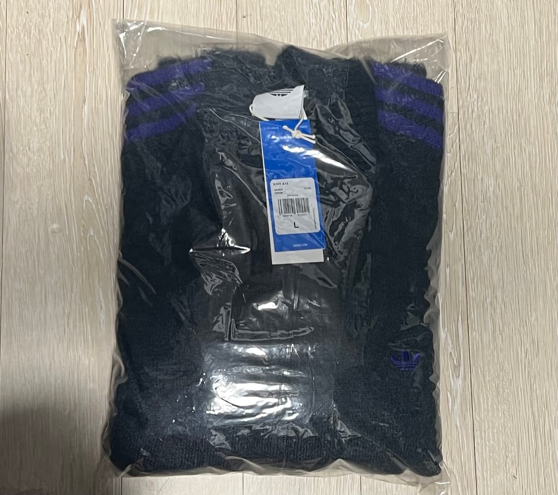 [새상품] L) 아디다스 니트 슈퍼스타 트랙탑 다크그레이 상품이미지5