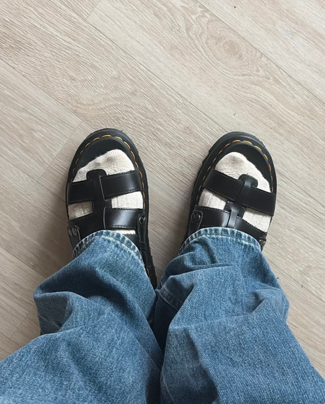 닥터마틴 샌들 상품이미지5