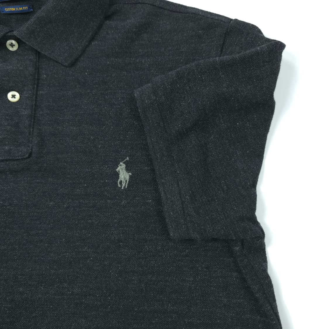 폴로 랄프로렌 커스텀슬림핏 코튼 반팔카라티 다크그레이 (M) 상품이미지3