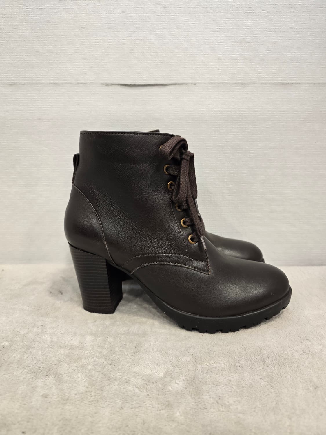 새상품) 에스콰이아 포트폴리오 Portofino 레이스업 앵글 부츠 24 상품이미지3