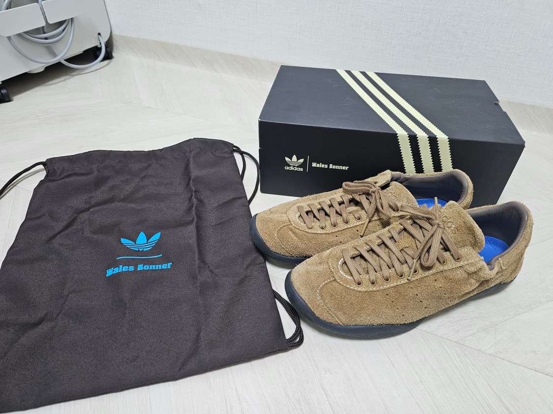 아디다스 웨일즈보너 카린타 karitha 265 사이즈 상품이미지1